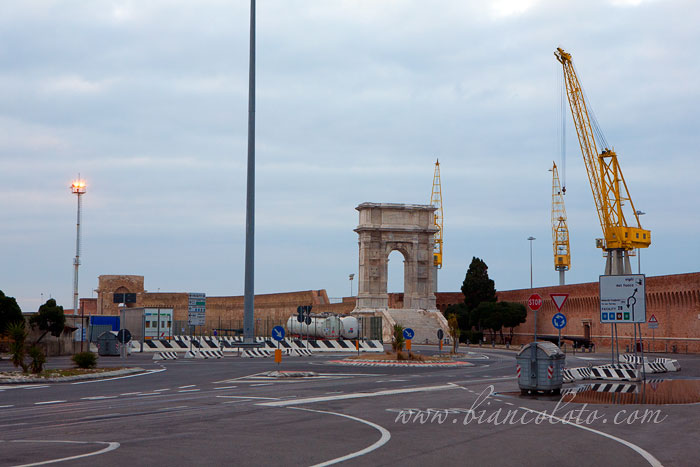 Арка Траяна. Анкона