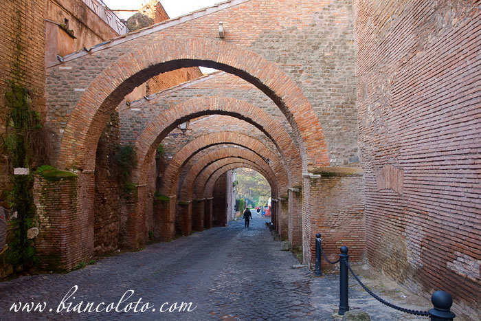 Целий, улица Кливо ди Скауро