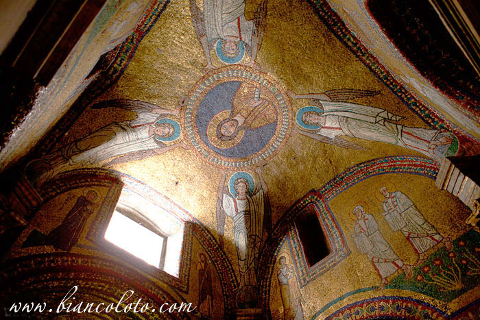 церковь Санта Прасседе