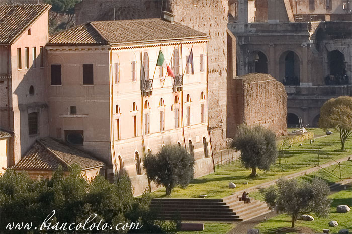 Хранилище древностей Антиквариум