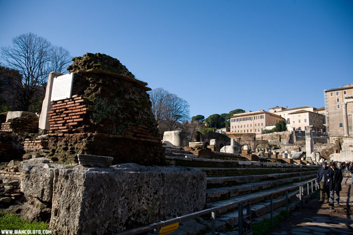 Базилика Юлия