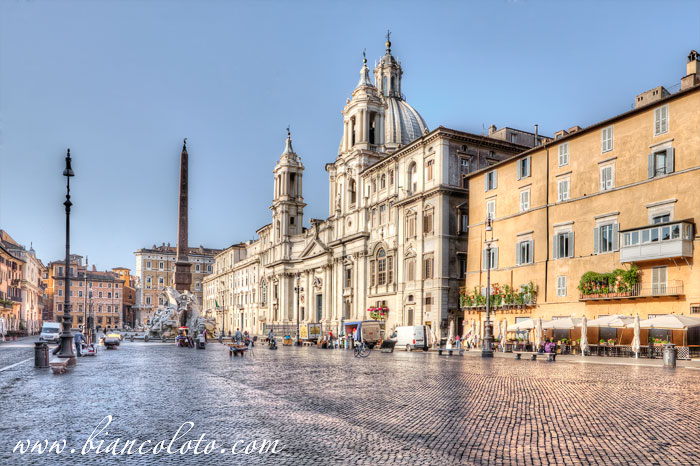 Площадь Навоны и церковь Сант-Аньезе-ин-Агоне