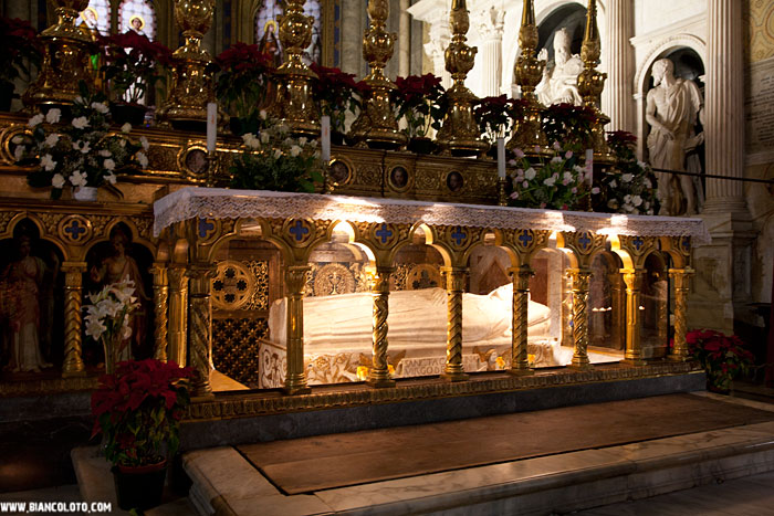 Мощи Святой Екатерины Сиенской