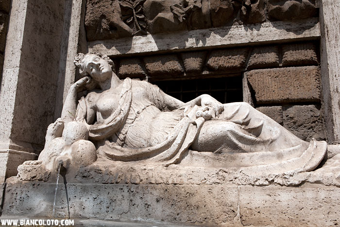 Четыре фонтана