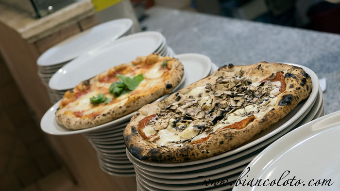  Пиццерия La Gatta Mangiona