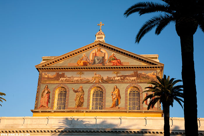 Базилика Сан-Паоло-фуори-ле-Мура, Рим, Италия