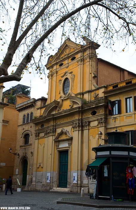 Трастевере, церковь Святой Агаты, Рим, Италия