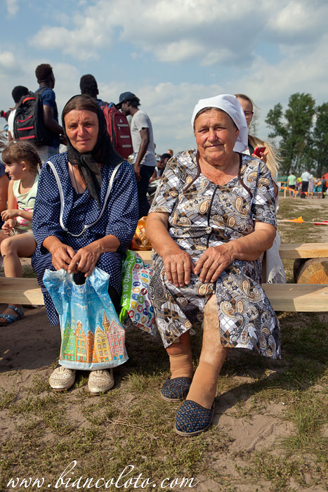 Жительницы села Атманов Угол