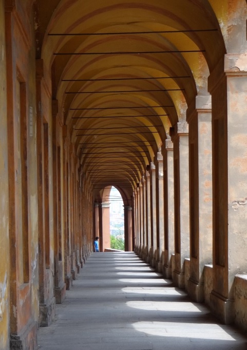 Портики Сан Лука