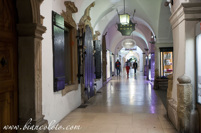 Улица портиков в Больцано