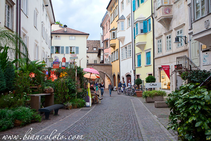 Улица в Больцано