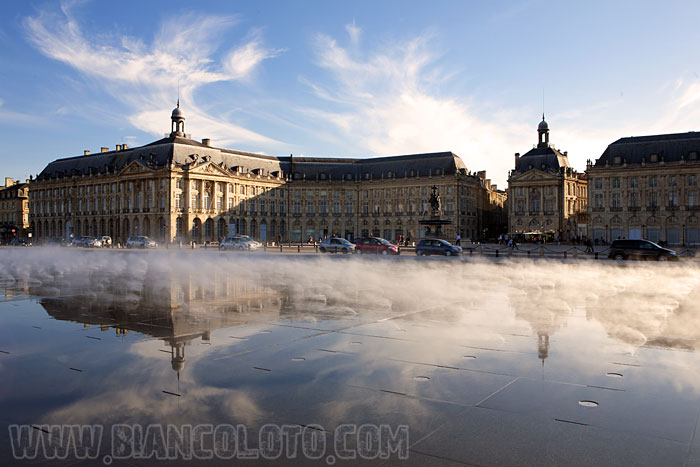 Фонтан Водное зеркало. Бордо