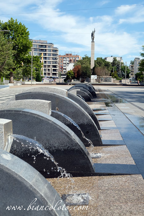 Площадь Тройката