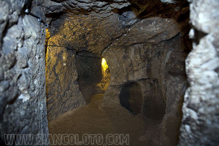 Подземный город Деринкую. Каппадокия. Турция.