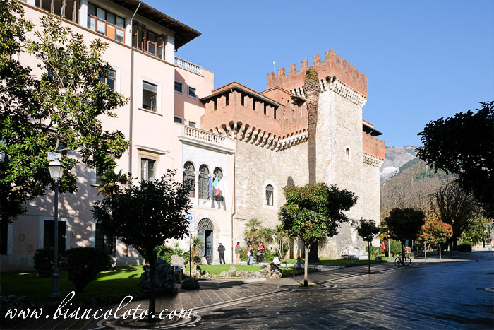 палаццо Чибо-Маласпина