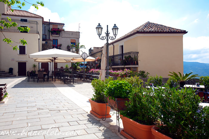 Кастеллабате