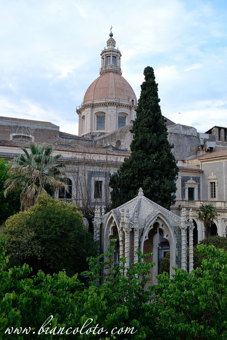 Монастырь Сан Николо-л-Арена.  Катания
