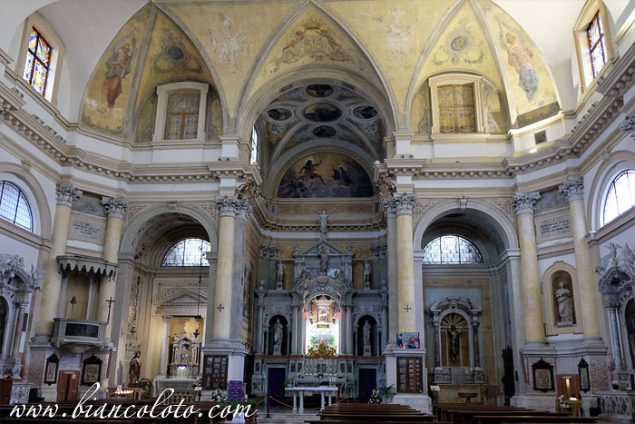 Базилика Святого Якопа Апостола 