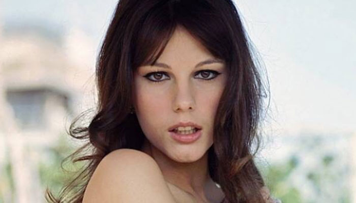 Стефания Сандрелли 