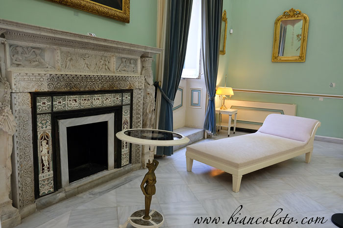 Дворец Ахиллеон