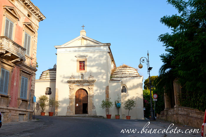 Церковь Сан-Джузеппе. Кротоне