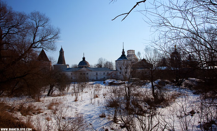 Николо-Пешношский монастырь