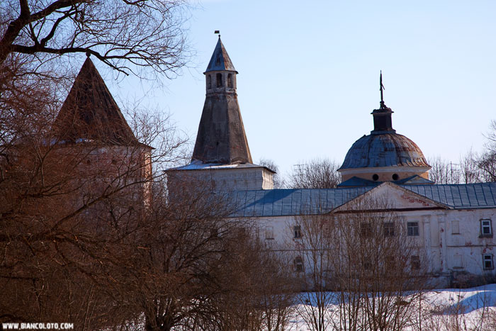 Николо-Пешношский монастырь