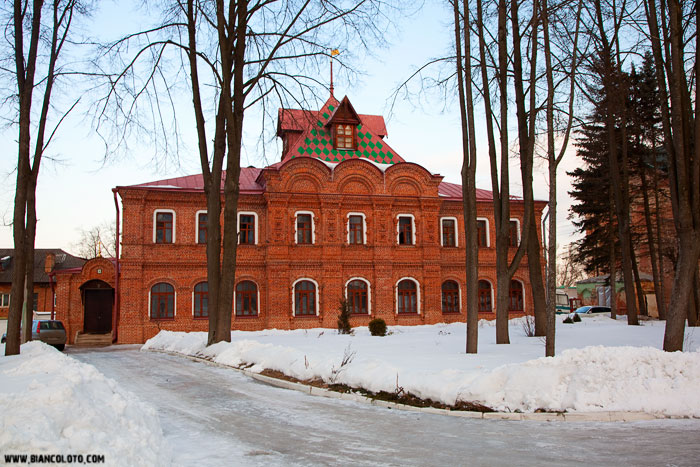 Спасо-Влахернский монастырь