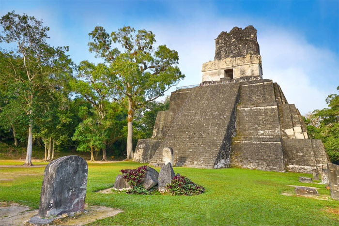 Храм Тикаль,  Гуадемала