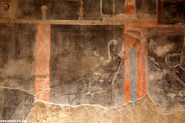 Дом с черным залом. Геркуланум