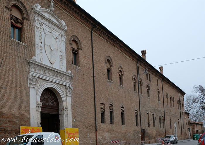 Палаццо Скифанойя