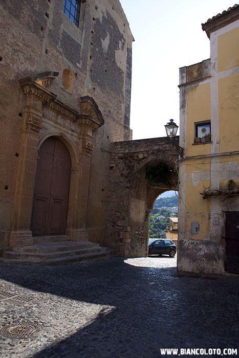 Фьюмефреддо Бруцио 