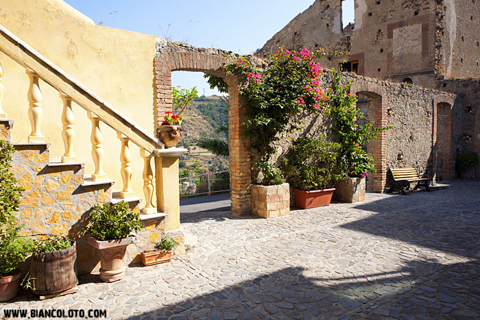 Фьюмефреддо Бруцио