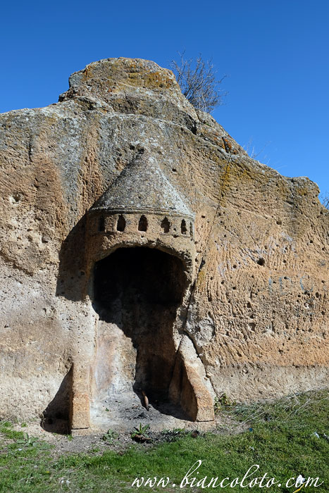 Печь особняка Ярымага. Фригийская долина 