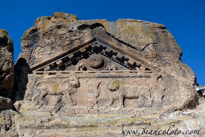 Храм со Львами. Фригийская долина 