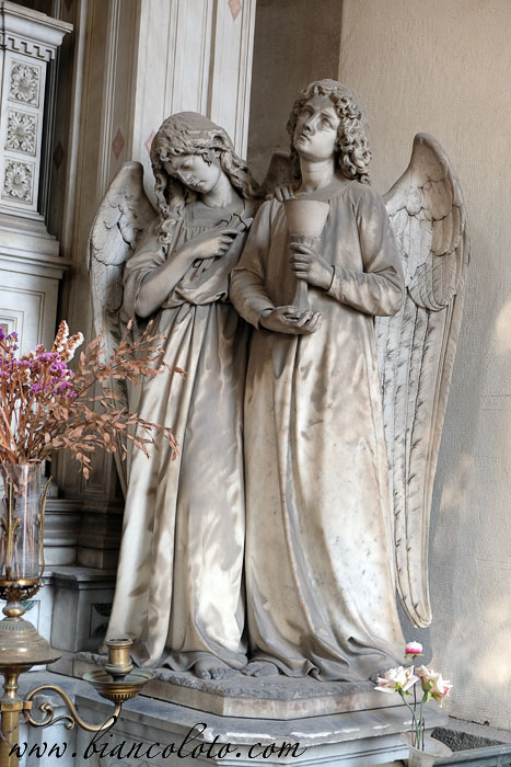 Кладбище Стальено