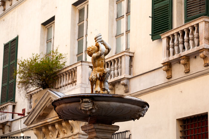 Площадь Эрбе. Генуя