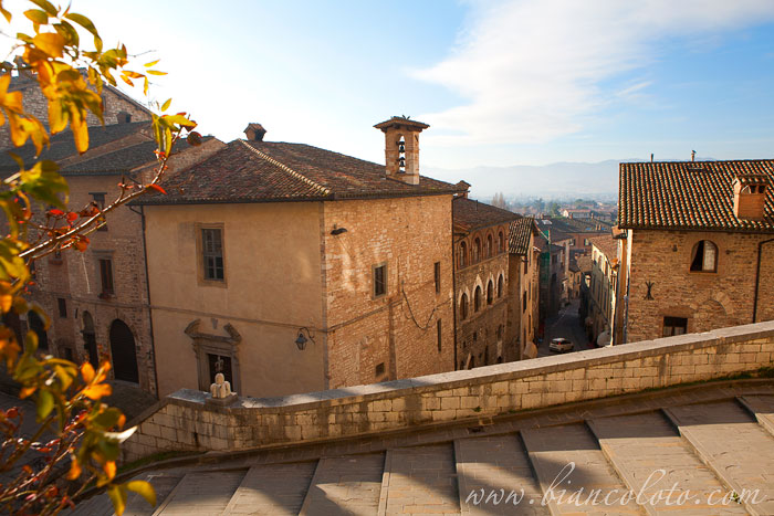 Улица-лестница Губбио