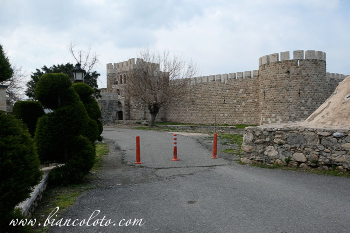 Крепость Пайяс