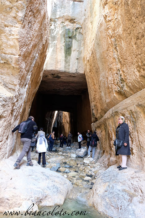 Туннель Веспасиана и Тита в Хатае