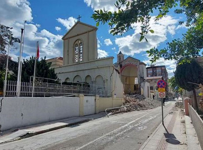 Католическая церковь в Искендеруне