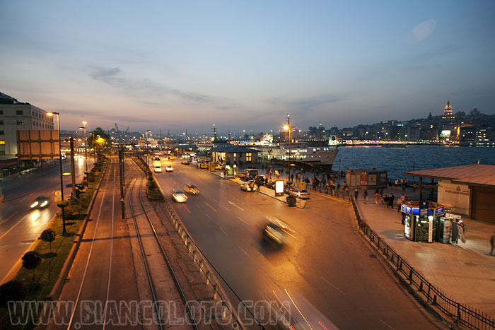 Стамбул, пристань Эминеню