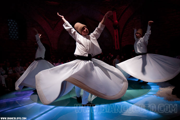 Стамбул, дервиши