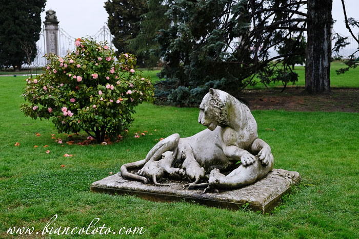 Долмабахче