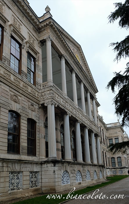 Долмабахче