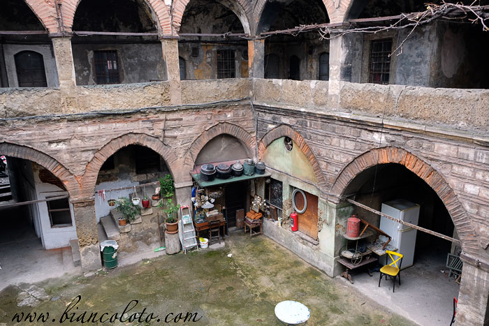 Али-паша караван-сарай  