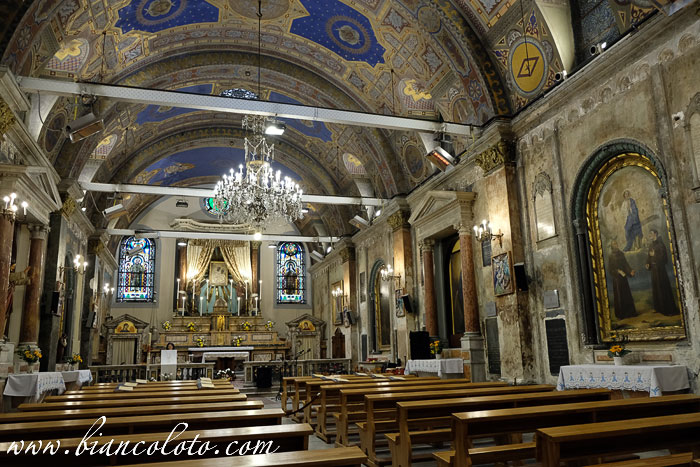 Церковь Святой Марии Драперис