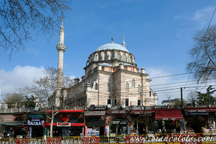 Мечеть Лалели