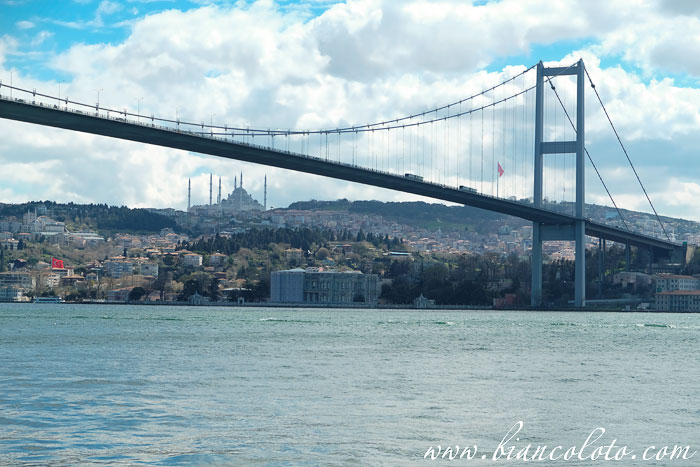 Босфорский мост. Ортакёй
