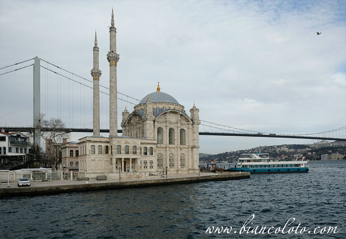 Мечеть Ортакёй